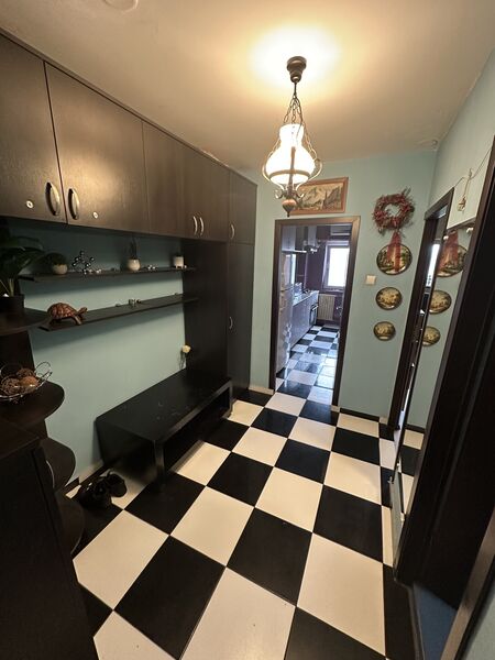 13 Septembrie, intersectie Drumul Sarii