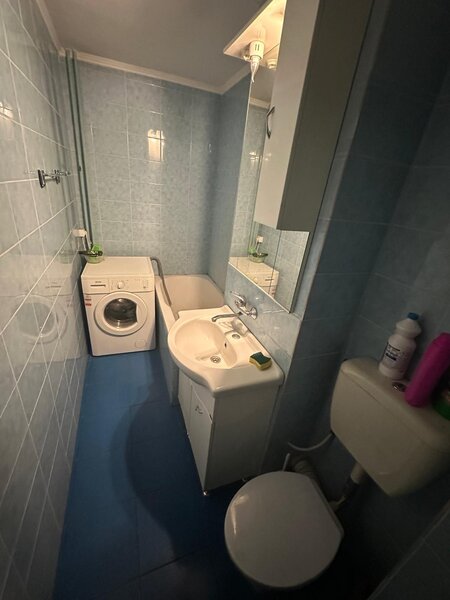 13 Septembrie, intersectie Drumul Sarii